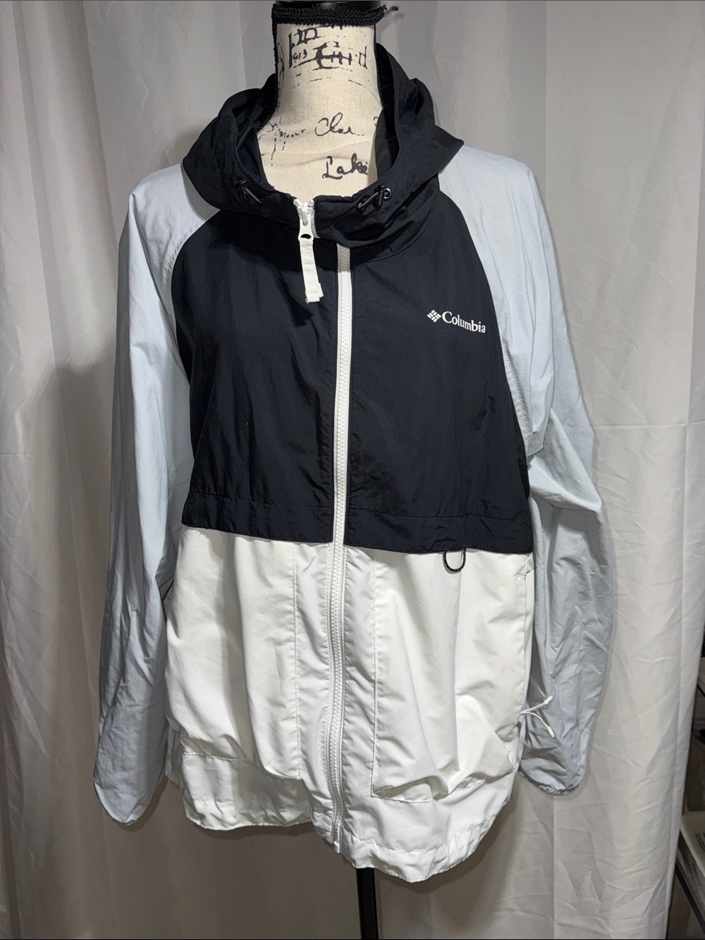Columbia Women's Black, White & Light Gray Hooded Ski Windbreaker